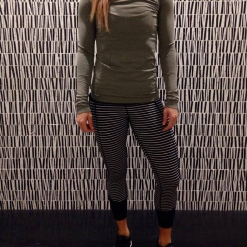 Lululemon Runday Parallel Stripes Crop - Picture 6 of 8